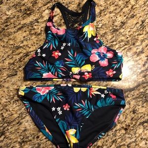 KIDS ABERCROMBIE BATHING SUIT 15/16.